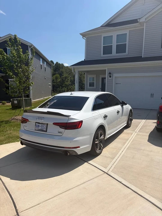 2017 Audi B9 A4 - Image 4 of 8