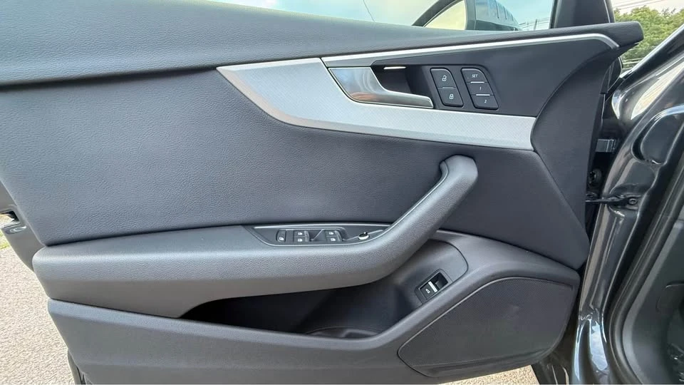 2017 Audi B9 A4 - Image 8 of 20