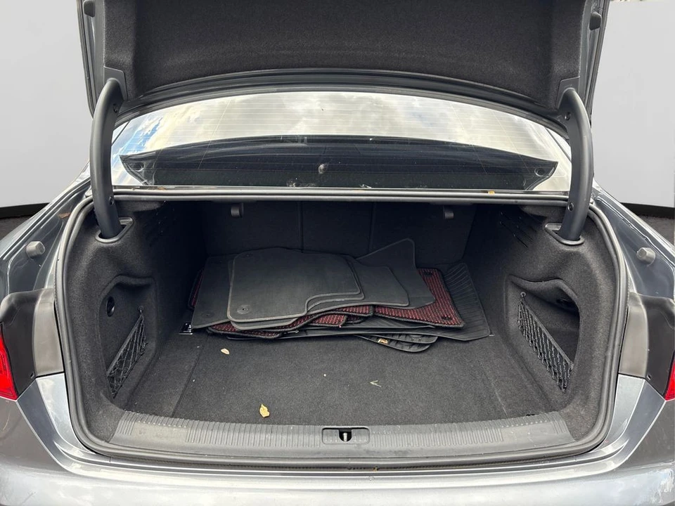 2017 Audi B9 A4 - Image 11 of 12