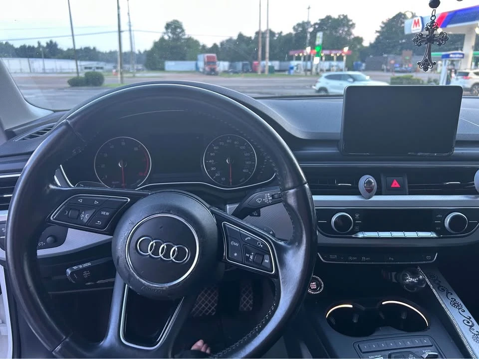 2017 Audi B9 A4 - Image 8 of 9
