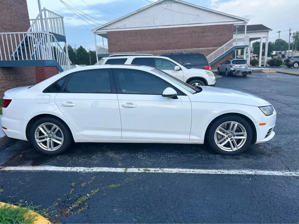 2017 Audi B9 A4 - Image 4 of 9