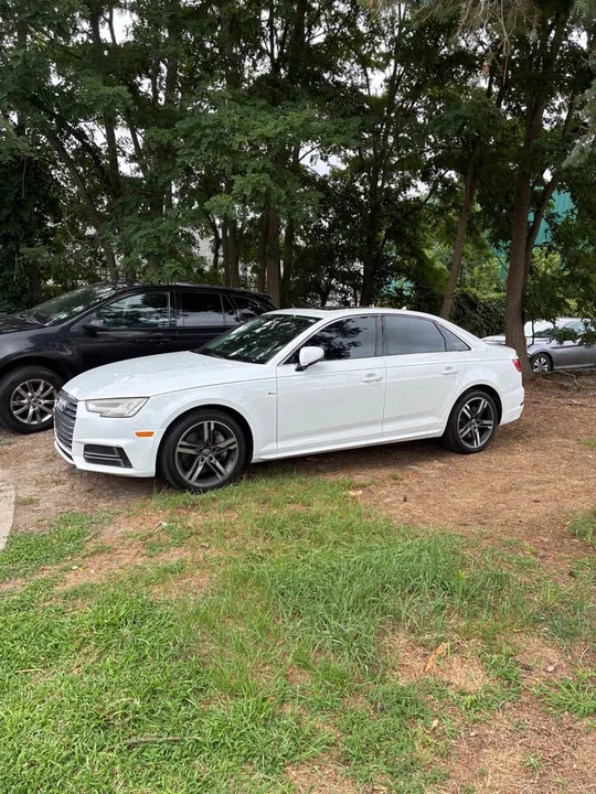 2017 Audi B9 A4 - Image 10 of 10