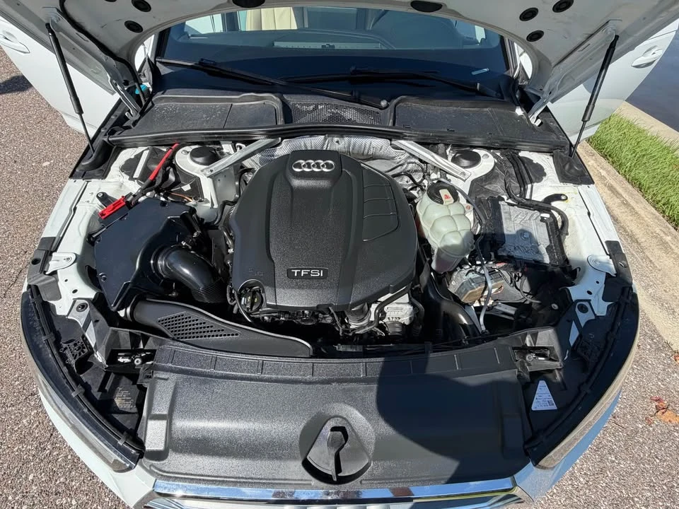 2017 Audi B9 A4 - Image 9 of 20