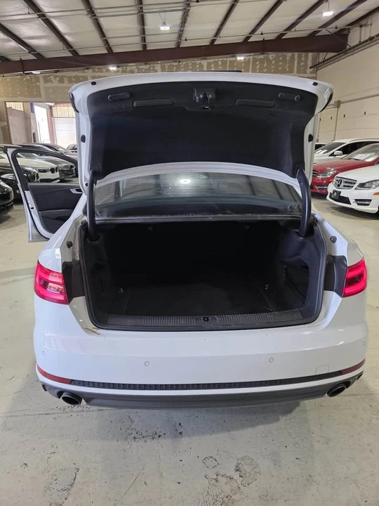 2017 Audi B9 A4 - Image 12 of 19