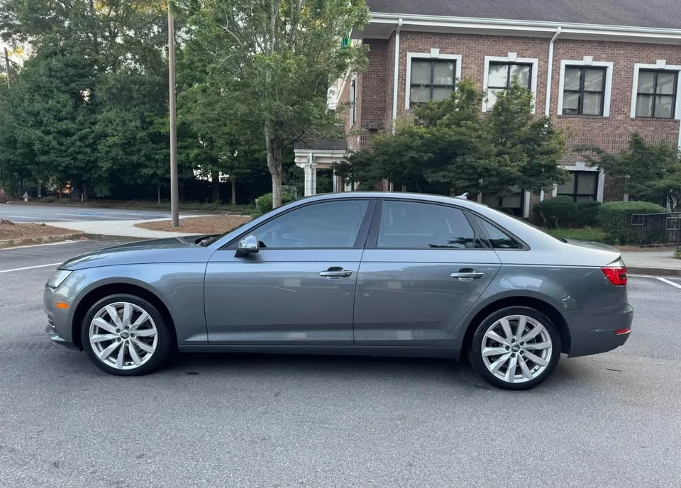 2017 Audi B9 A4 - Image 8 of 16