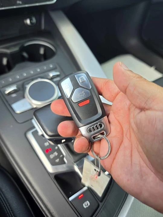 2017 Audi B9 A4 - Image 15 of 17