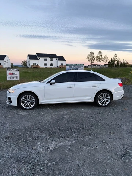 2017 Audi B9 A4 - Image 2 of 11