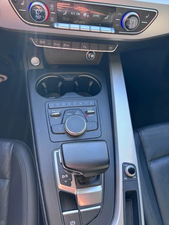 2017 Audi B9 A4 - Image 7 of 12