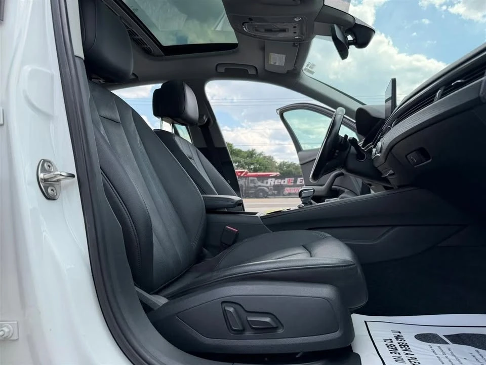 2017 Audi B9 A4 - Image 13 of 20