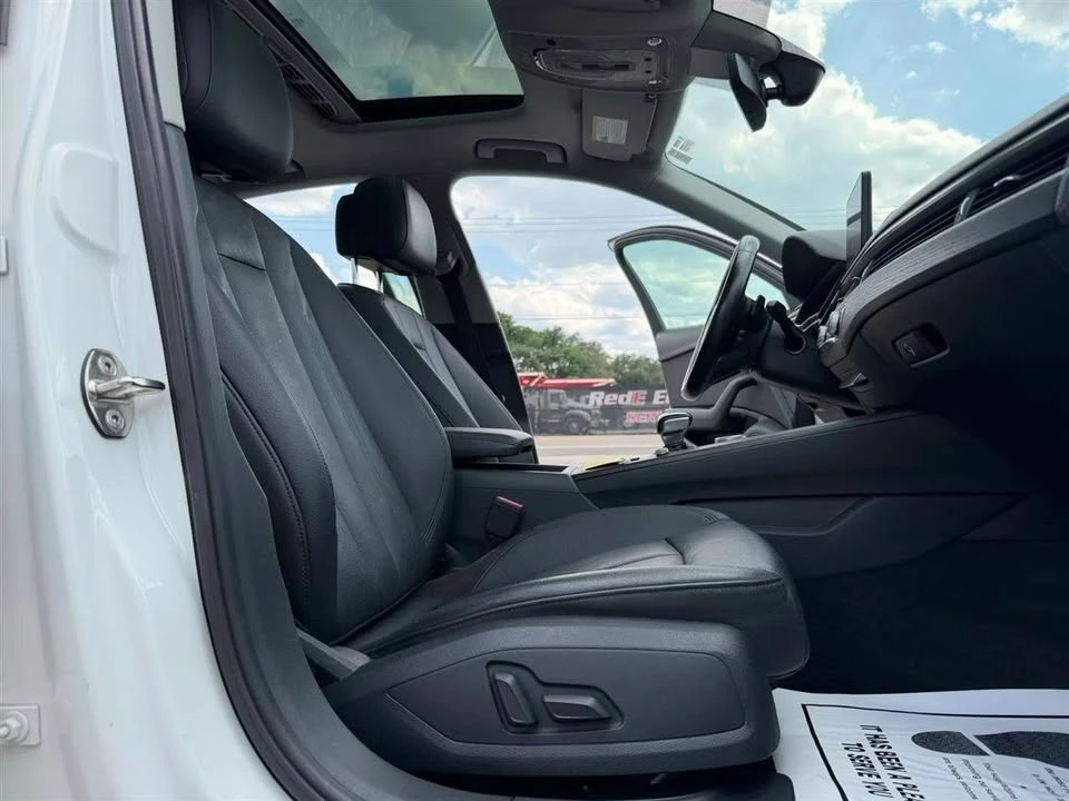 2017 Audi B9 A4 - Image 13 of 20