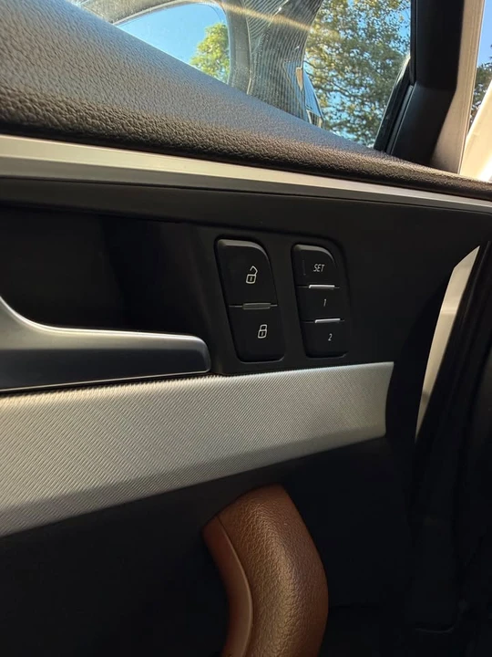 2017 Audi B9 A4 - Image 12 of 19