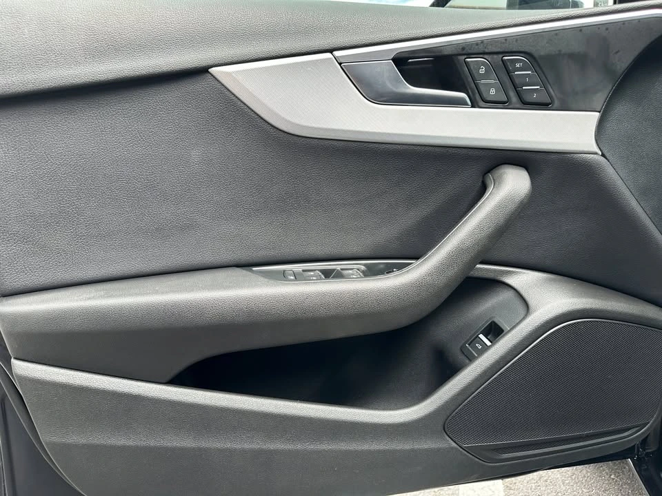 2017 Audi B9 A4 - Image 9 of 20