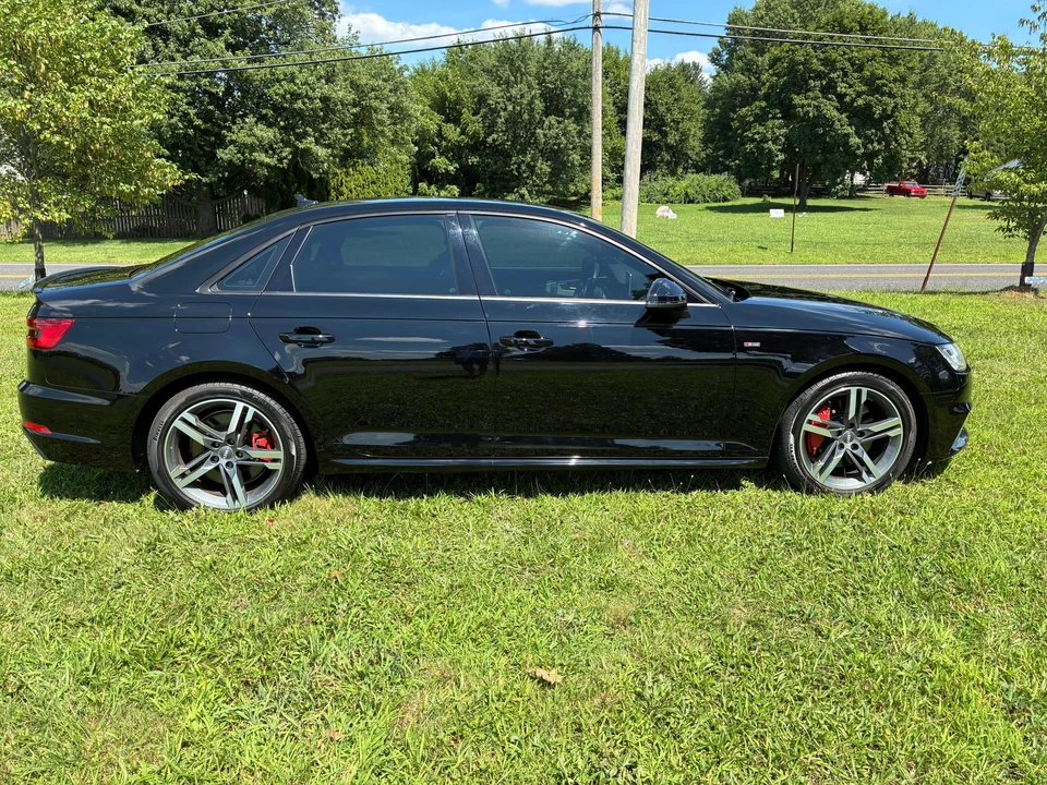 2017 Audi B9 A4 - Image 8 of 31