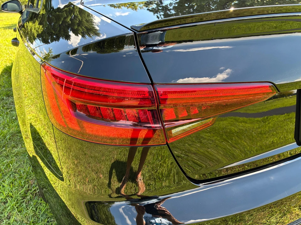 2017 Audi B9 A4 - Image 22 of 31