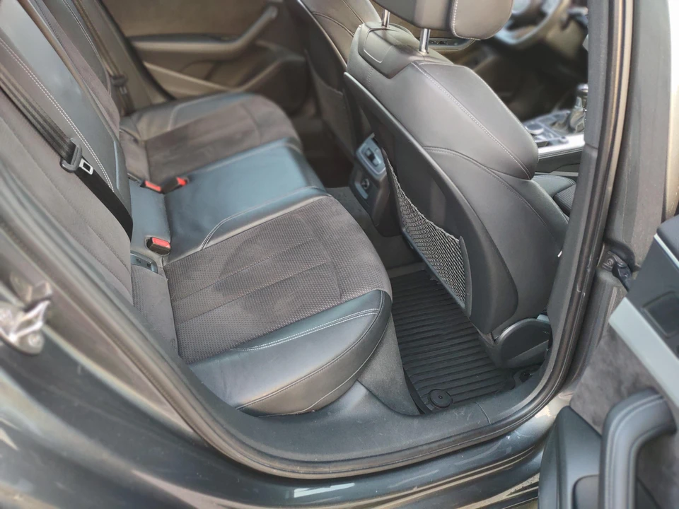 2017 Audi B9 A4 - Image 26 of 31
