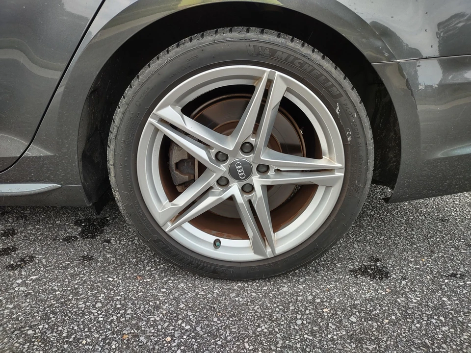 2017 Audi B9 A4 - Image 12 of 31
