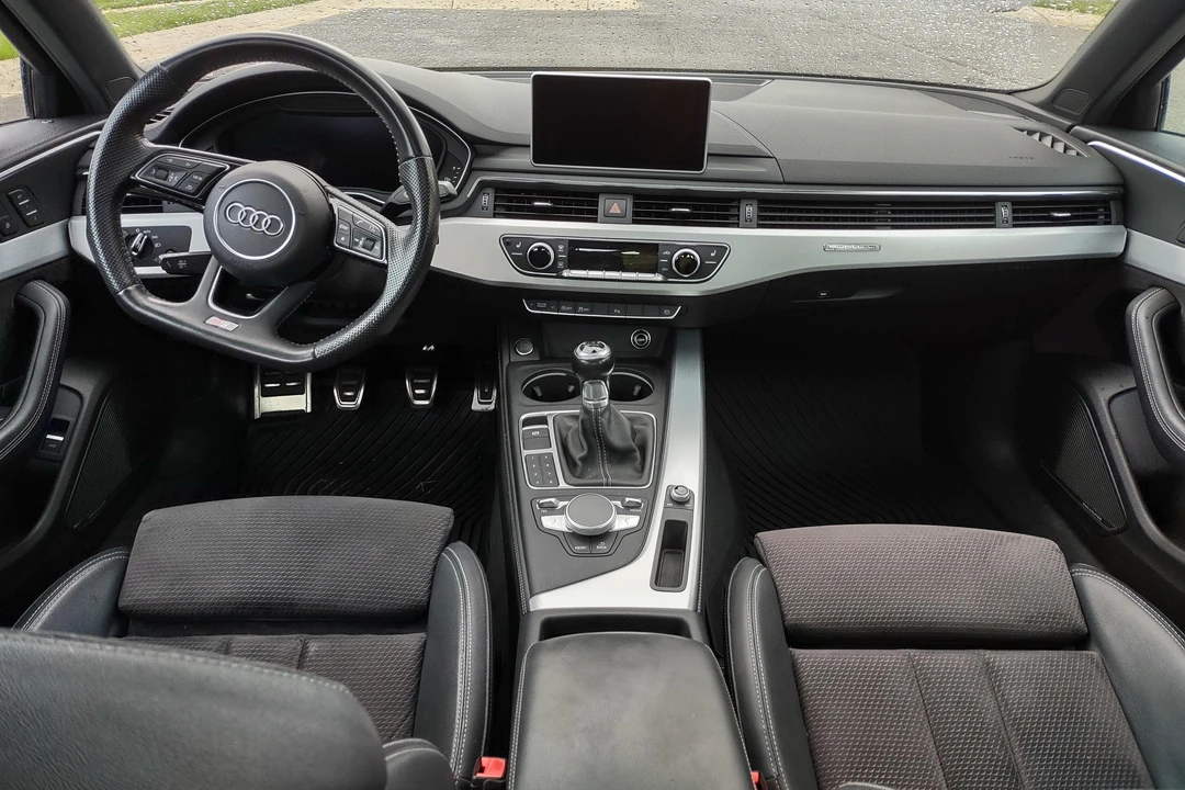 2017 Audi B9 A4 - Image 16 of 31