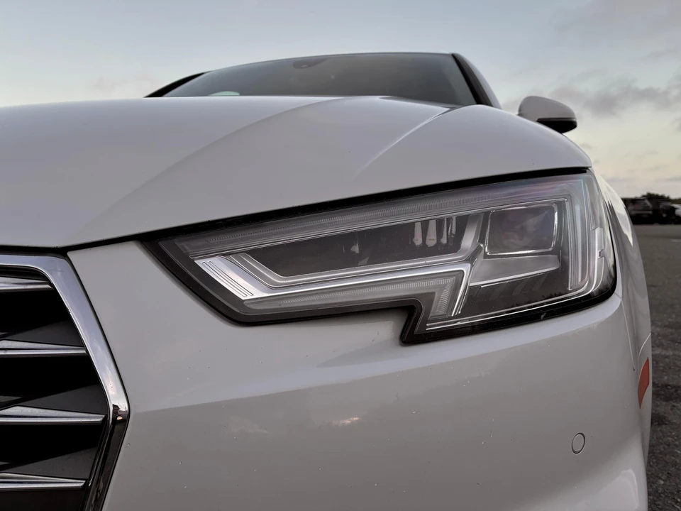 2017 Audi B9 A4 - Image 10 of 31