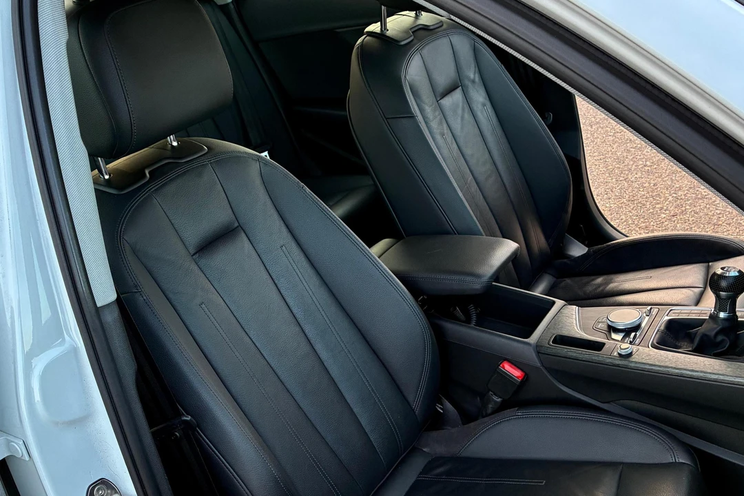 2017 Audi B9 A4 - Image 25 of 31