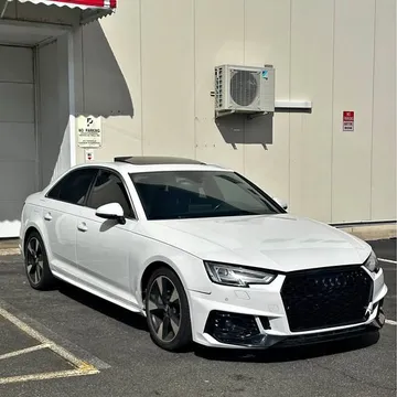 2017 Audi A4 2.0T Quattro Premium