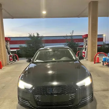 2017 Audi A4 2.0T Quattro Premium