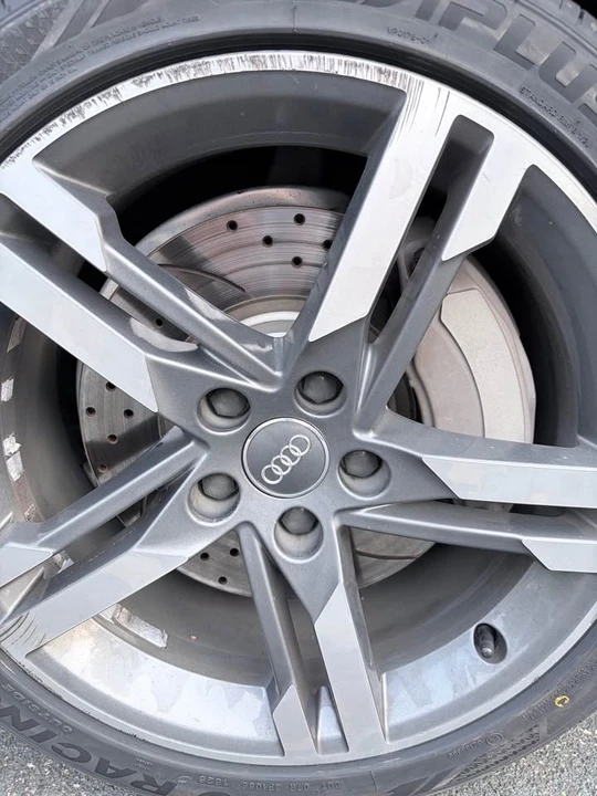2017 Audi B9 A4 - Image 8 of 17