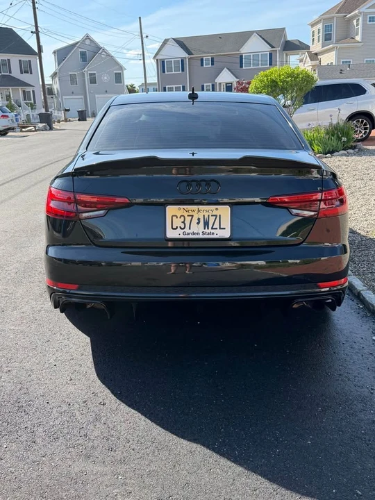 2017 Audi B9 A4 - Image 7 of 12