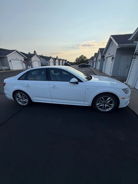 2017 Audi B9 A4 - Image 4 of 6