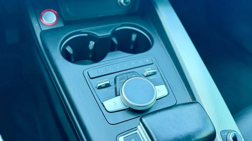 2017 Audi B9 A4 - Image 19 of 20