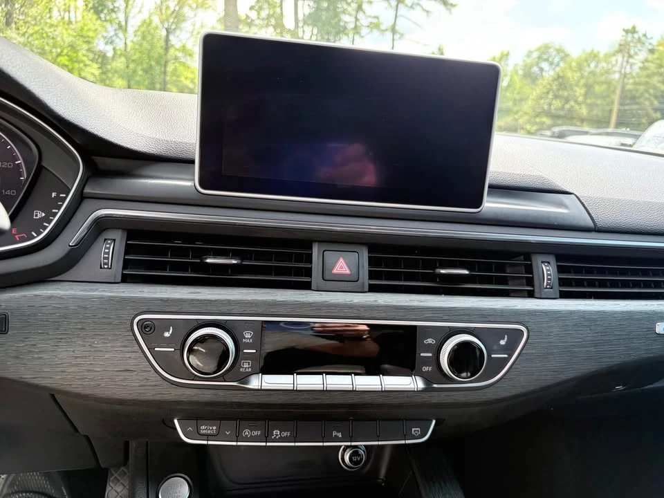 2017 Audi B9 A4 - Image 14 of 19
