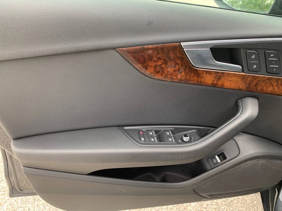 2017 Audi B9 A4 - Image 8 of 19