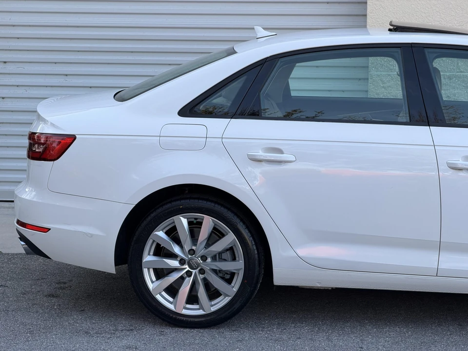 2017 Audi B9 A4 - Image 28 of 31