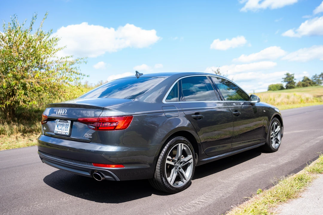 2017 Audi B9 A4 - Image 8 of 31