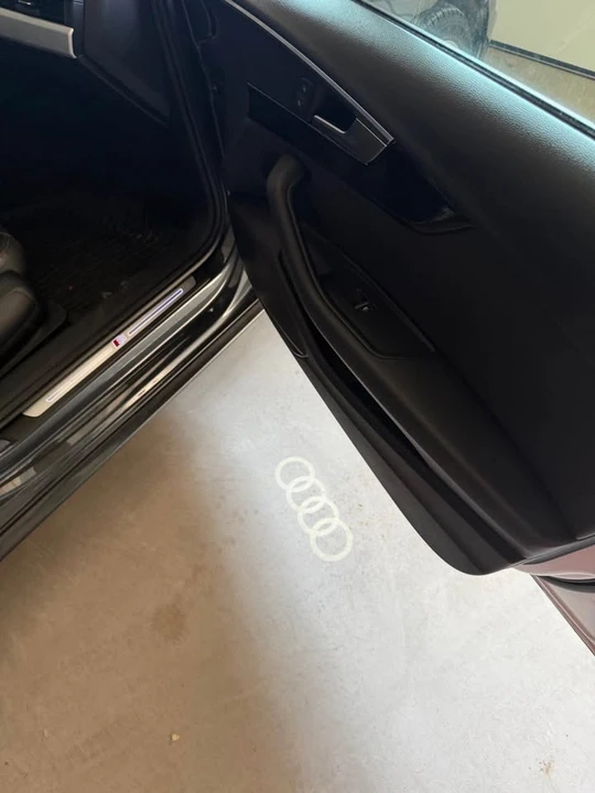 2017 Audi B9 A4 - Image 7 of 7