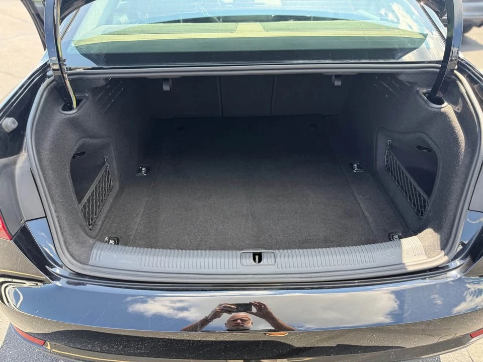 2017 Audi B9 A4 - Image 8 of 12