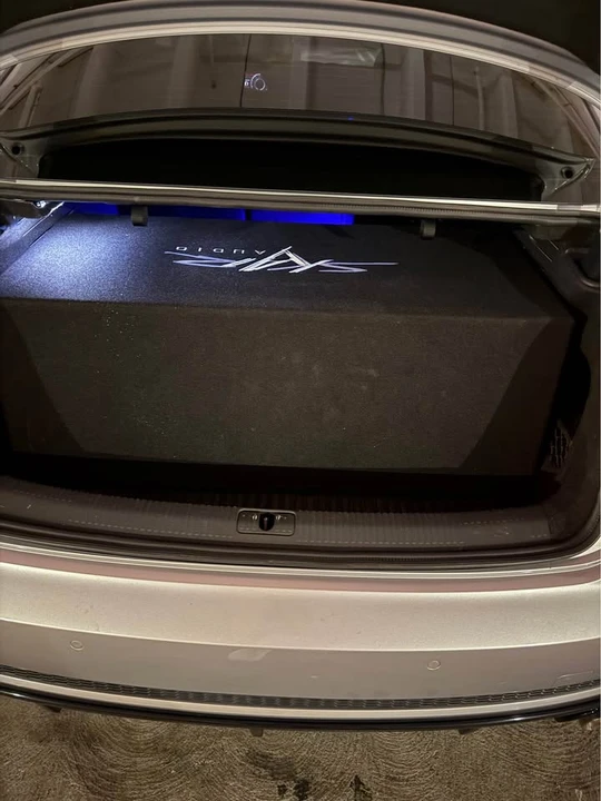 2017 Audi B9 A4 - Image 7 of 9