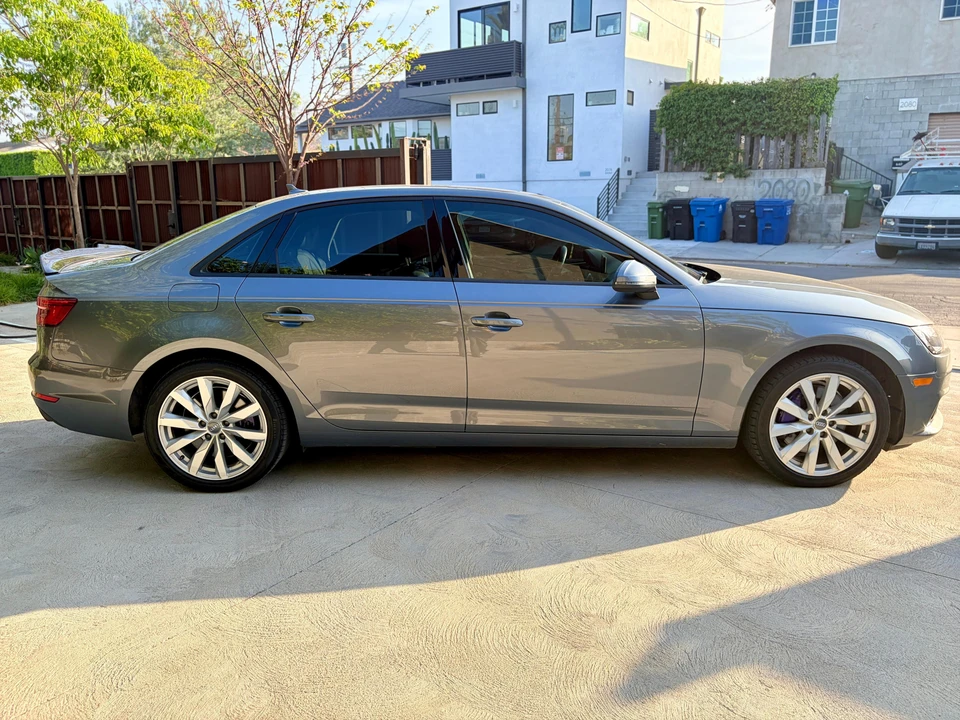 2017 Audi B9 A4 - Image 8 of 31