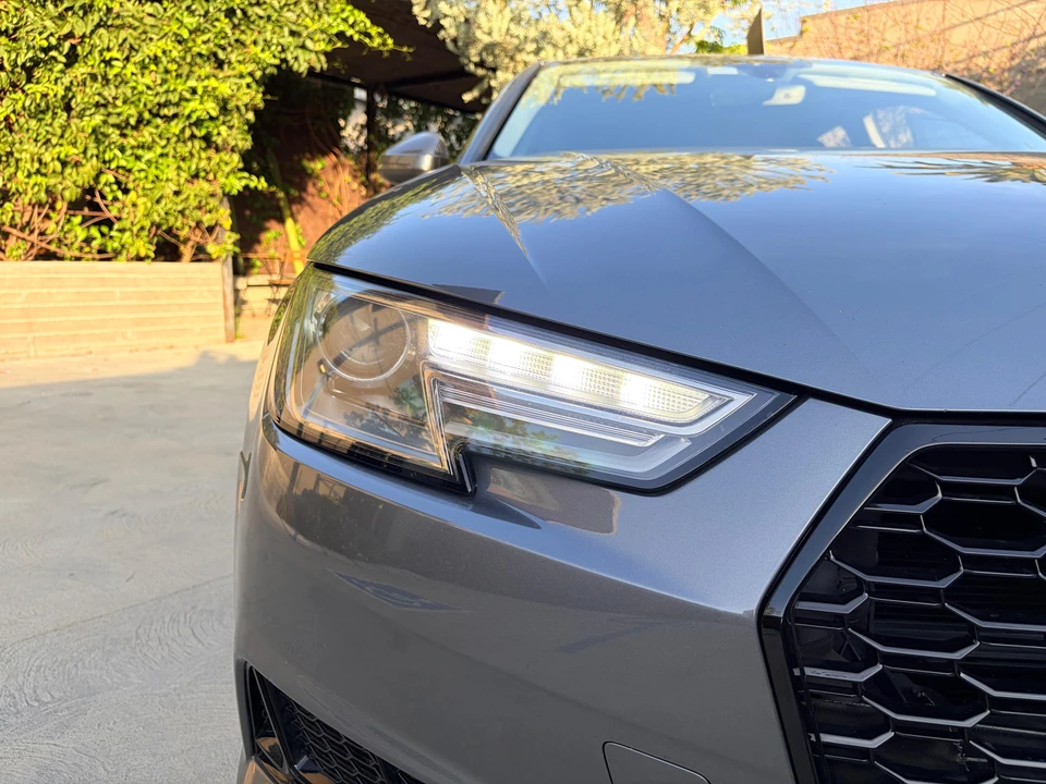2017 Audi B9 A4 - Image 9 of 31