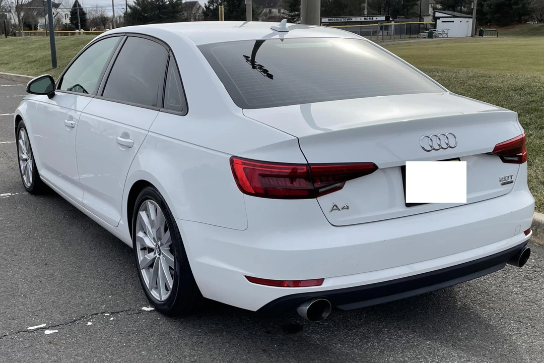 2017 Audi B9 A4 - Image 4 of 31