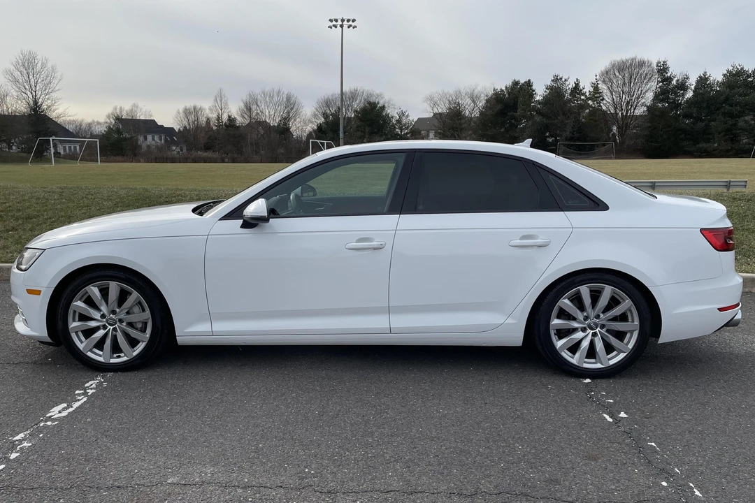 2017 Audi B9 A4 - Image 3 of 31