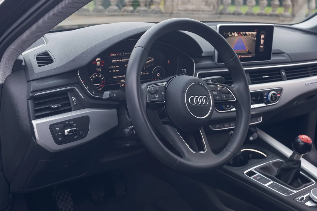 2017 Audi B9 A4 - Image 30 of 31