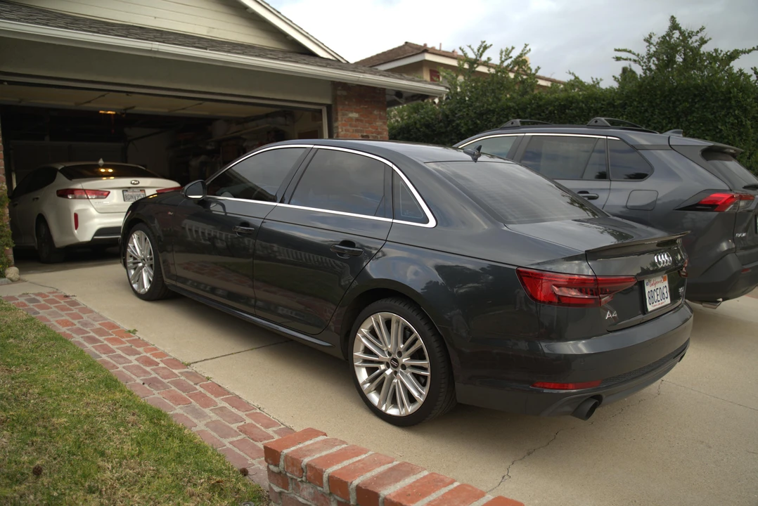 2017 Audi B9 A4 - Image 9 of 31