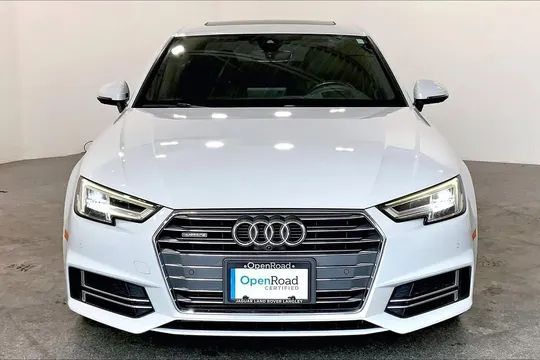 2017 Audi A4 2.0T Technik quattro