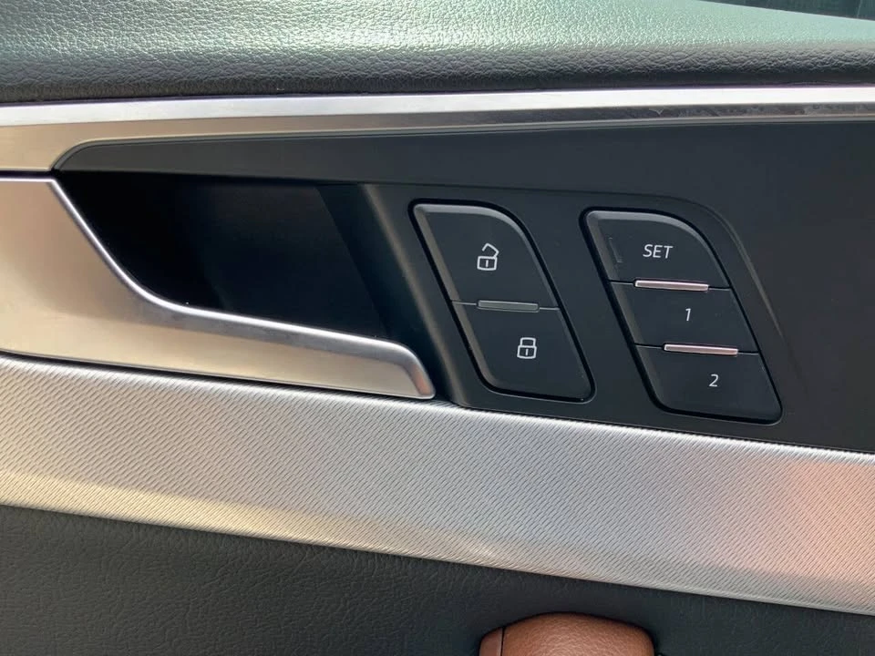 2017 Audi B9 A4 - Image 8 of 17