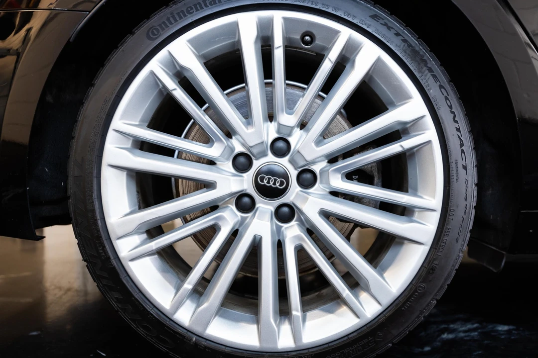 2017 Audi B9 A4 - Image 19 of 21
