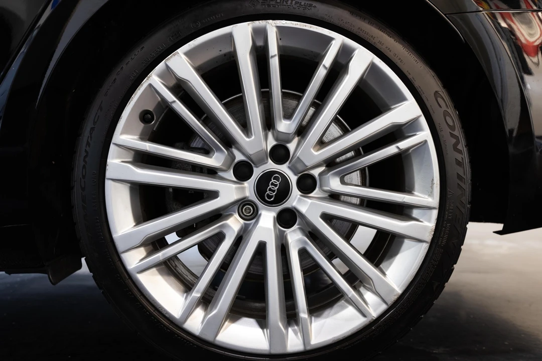 2017 Audi B9 A4 - Image 8 of 12