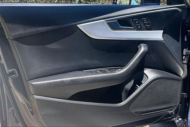 2017 Audi B9 A4 - Image 17 of 20