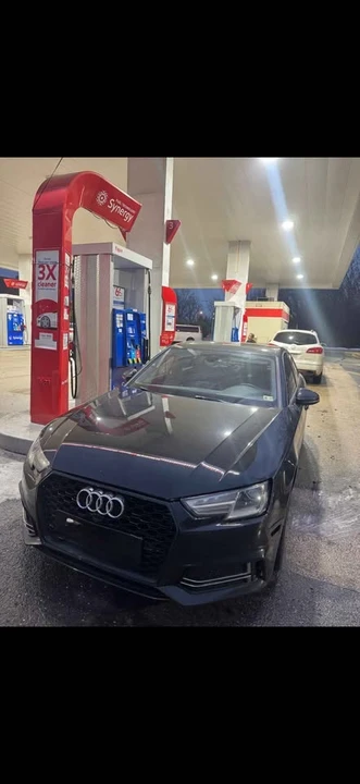 2017 Audi B9 A4 - Image 2 of 4