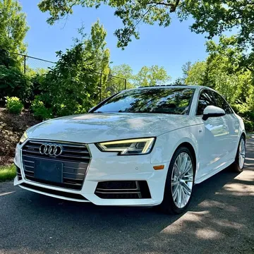 2017 Audi A4 40 TFSI Prestige Sedan