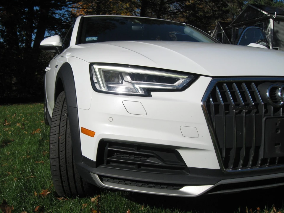 2017 Audi B9 A4 - Image 31 of 31